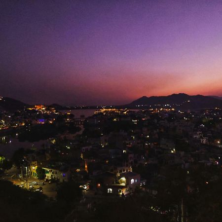 Hotel Kurabar Kothi Udaipur Extérieur photo