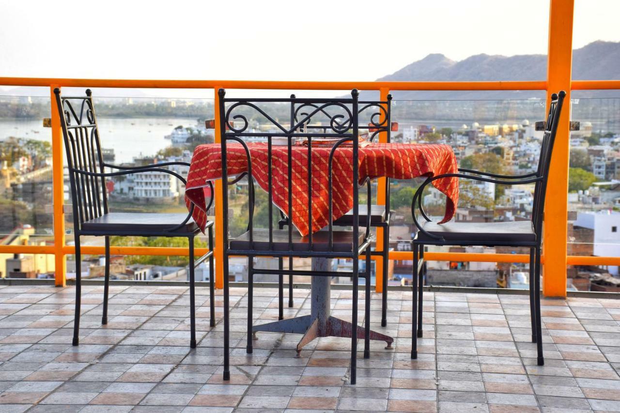 Hotel Kurabar Kothi Udaipur Extérieur photo