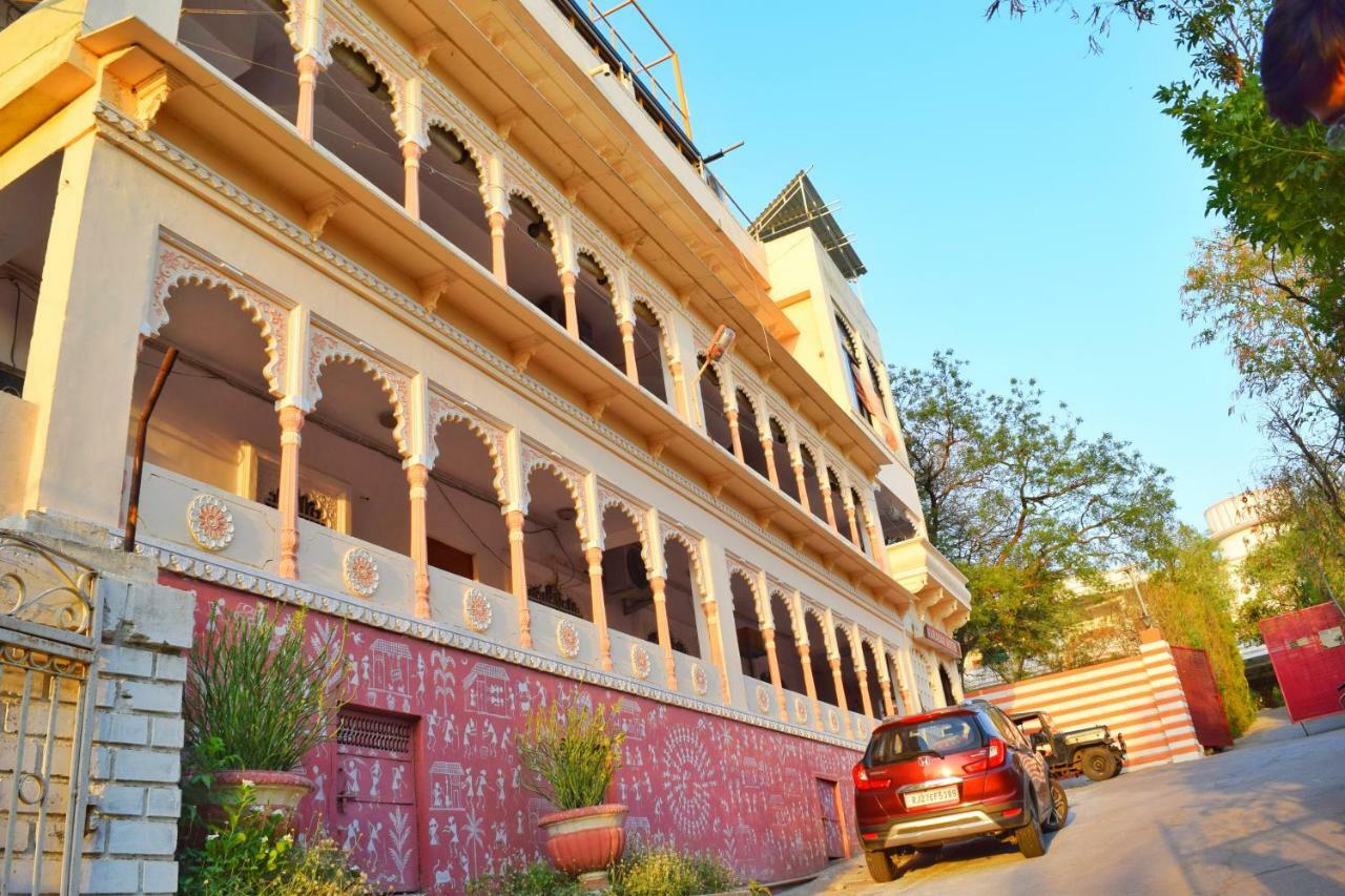 Hotel Kurabar Kothi Udaipur Extérieur photo